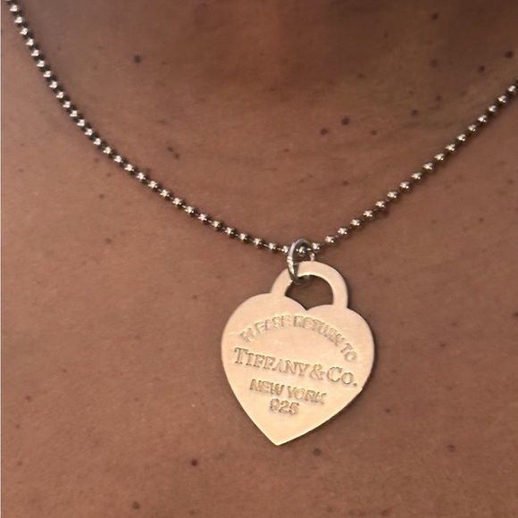 Authentic rare X Large size return to tiffany co pendant heart - Picture 1 of 4